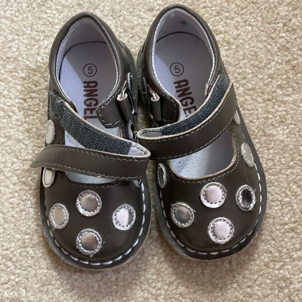 VGUC kids Angels shoes